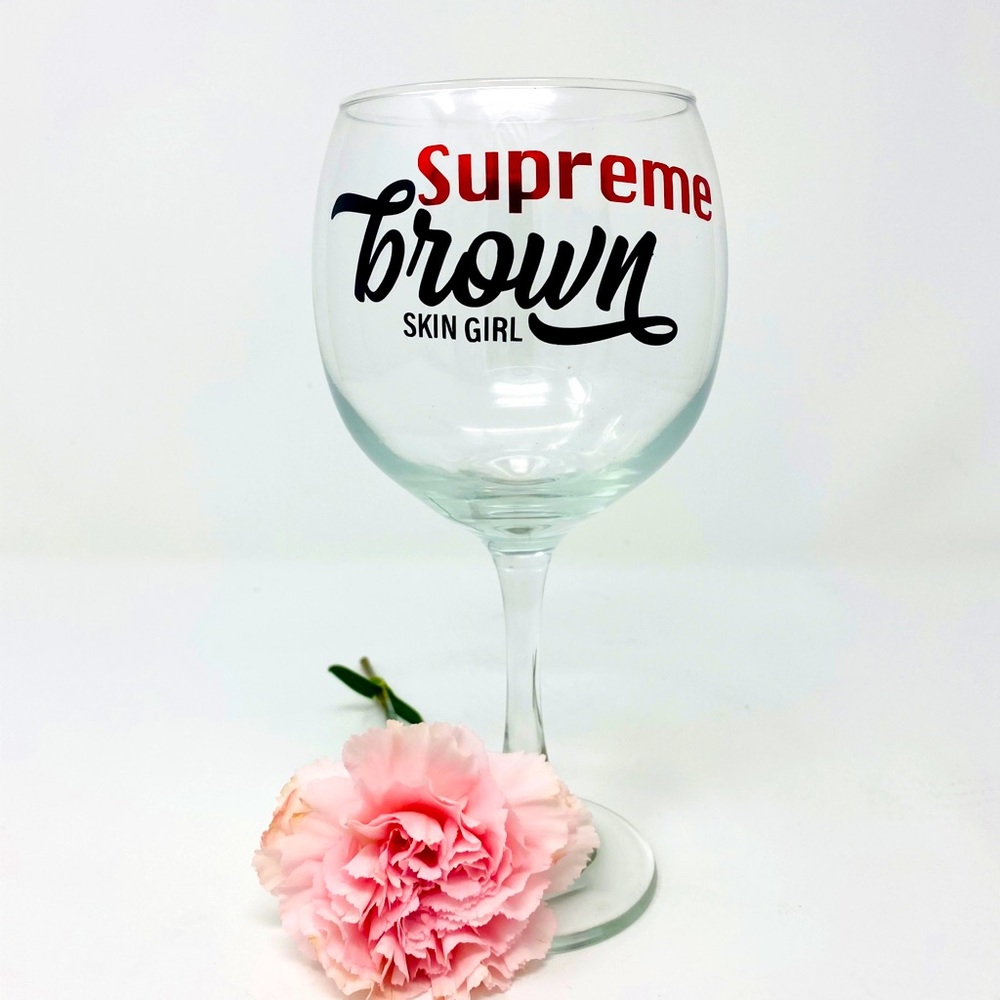 21oz Brown Skin Girl Wine Glass